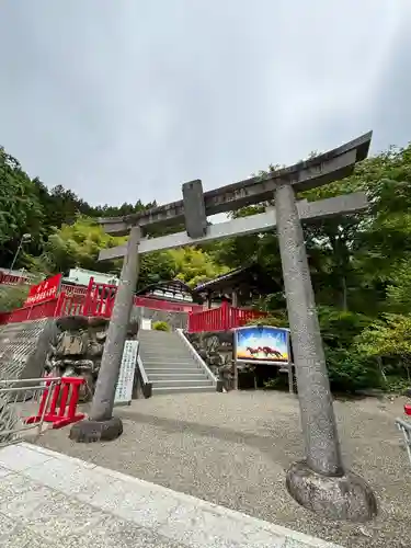 早馬神社の鳥居