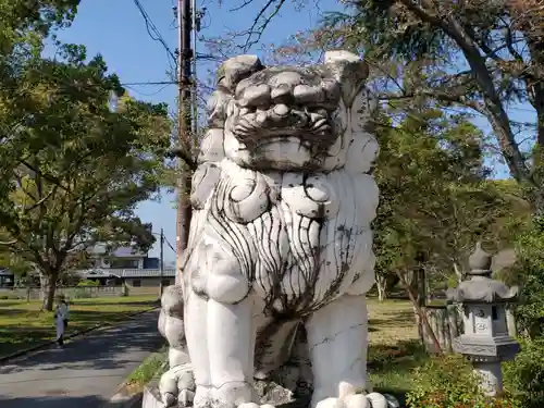 厄除八幡宮　の狛犬