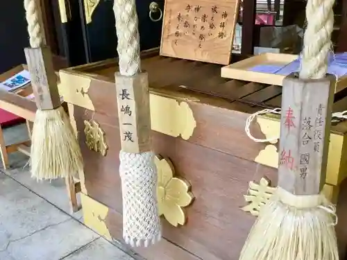 多摩川浅間神社の本殿