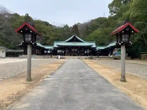 岡山縣護國神社の{uncategorized: "未分類", other: "その他", undefined: "問題あり", building: "その他建物", grave: "お墓", sacred_gate: "鳥居", guardian: "狛犬", statue: "像", buddha: "仏像", history: "歴史", nature: "自然", garden: "庭園", animal: "動物", pagoda: "塔", temizu: "手水舎", mountain_gate: "山門・神門", sanctuary: "本殿・本堂", subordinate: "末社・摂社", art: "芸術", scenery: "景色", jizo: "地蔵", ema: "絵馬", goshuin: "御朱印", omikuji: "おみくじ", items: "授与品その他", amulet: "お守り", goshuincho: "御朱印帳", eats: "食事", festival: "お祭り", votive_dance: "神楽", shichigosan: "七五三参", wedding: "結婚式", experience: "体験その他", initially: "初詣", around: "周辺", anti_infection: "感染症対策"}