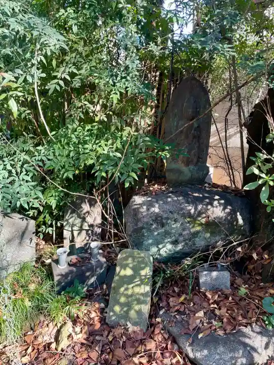 蓮光院の{uncategorized: "未分類", other: "その他", undefined: "問題あり", building: "その他建物", grave: "お墓", sacred_gate: "鳥居", guardian: "狛犬", statue: "像", buddha: "仏像", history: "歴史", nature: "自然", garden: "庭園", animal: "動物", pagoda: "塔", temizu: "手水舎", mountain_gate: "山門・神門", sanctuary: "本殿・本堂", subordinate: "末社・摂社", art: "芸術", scenery: "景色", jizo: "地蔵", ema: "絵馬", goshuin: "御朱印", omikuji: "おみくじ", items: "授与品その他", amulet: "お守り", goshuincho: "御朱印帳", eats: "食事", festival: "お祭り", votive_dance: "神楽", shichigosan: "七五三参", wedding: "結婚式", experience: "体験その他", initially: "初詣", around: "周辺", anti_infection: "感染症対策"}