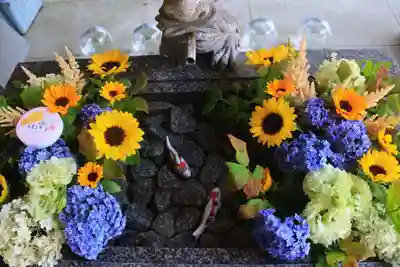 滑川神社 - 仕事と子どもの守り神の手水舎