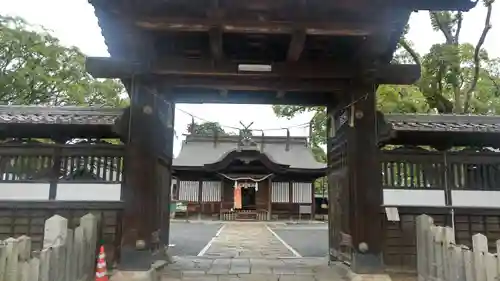 徳守神社の山門