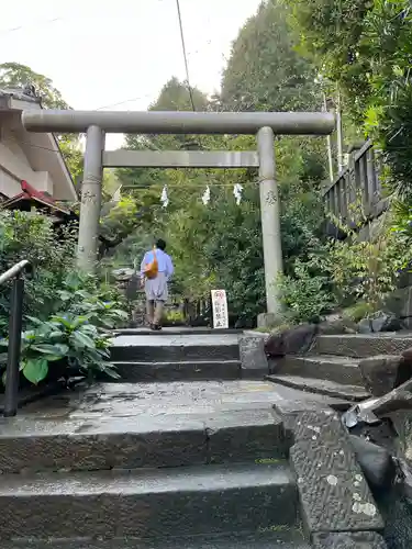 御霊神社の鳥居