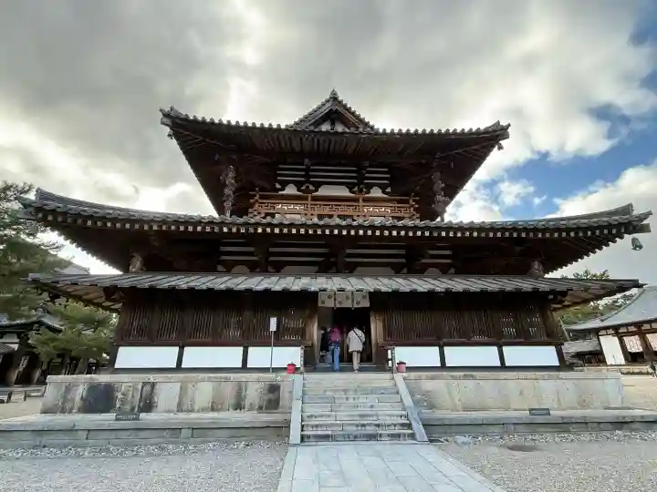 法隆寺の{uncategorized: "未分類", other: "その他", undefined: "問題あり", building: "その他建物", grave: "お墓", sacred_gate: "鳥居", guardian: "狛犬", statue: "像", buddha: "仏像", history: "歴史", nature: "自然", garden: "庭園", animal: "動物", pagoda: "塔", temizu: "手水舎", mountain_gate: "山門・神門", sanctuary: "本殿・本堂", subordinate: "末社・摂社", art: "芸術", scenery: "景色", jizo: "地蔵", ema: "絵馬", goshuin: "御朱印", omikuji: "おみくじ", items: "授与品その他", amulet: "お守り", goshuincho: "御朱印帳", eats: "食事", festival: "お祭り", votive_dance: "神楽", shichigosan: "七五三参", wedding: "結婚式", experience: "体験その他", initially: "初詣", around: "周辺", anti_infection: "感染症対策"}