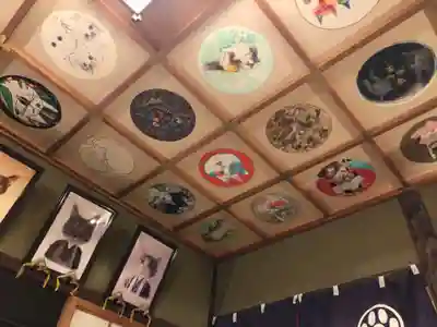 猫猫寺の芸術