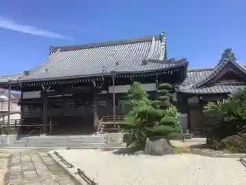 長命寺の本殿・本堂