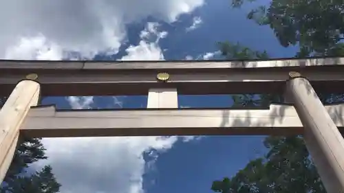 長野縣護國神社の鳥居