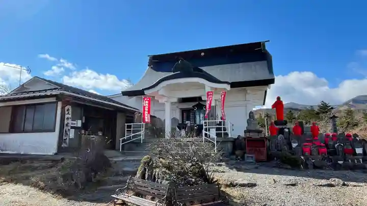 蔵王寺の本殿・本堂