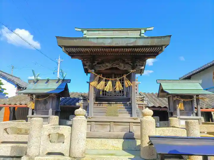 筏場社の本殿・本堂