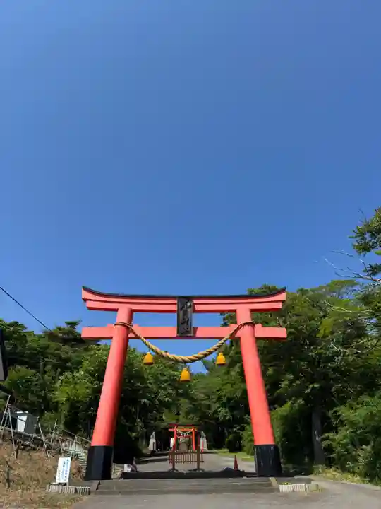 虻田神社の鳥居