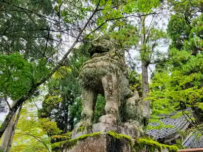 雄山神社中宮祈願殿(富山県)