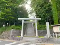 二宮神社の鳥居