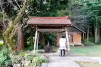 伊富岐神社の手水舎