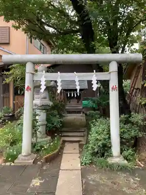 稲荷神社の鳥居
