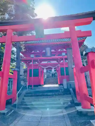 伊豫稲荷神社の鳥居