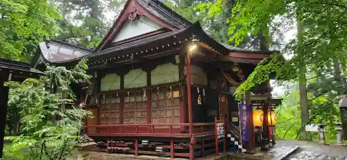 浮嶋稲荷神社の本殿