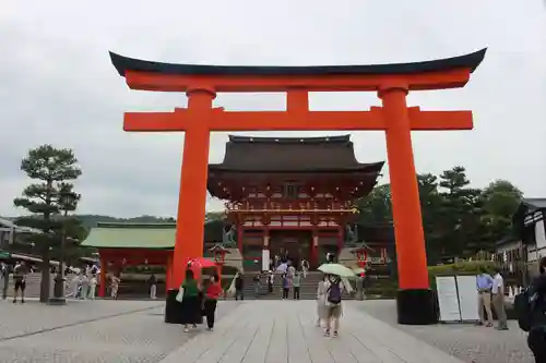 伏見稲荷大社の鳥居