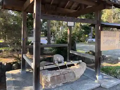 二ノ宮神社の手水舎
