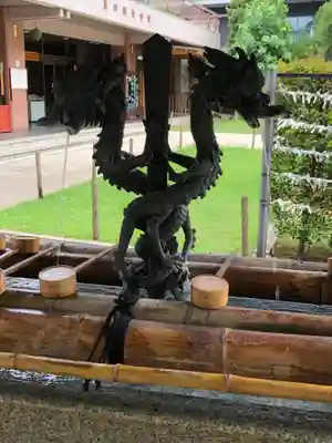 豊川稲荷東京別院の手水舎