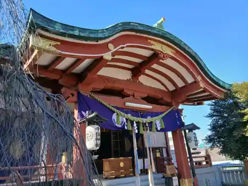 千住神社の{uncategorized: "未分類", other: "その他", undefined: "問題あり", building: "その他建物", grave: "お墓", sacred_gate: "鳥居", guardian: "狛犬", statue: "像", buddha: "仏像", history: "歴史", nature: "自然", garden: "庭園", animal: "動物", pagoda: "塔", temizu: "手水舎", mountain_gate: "山門・神門", sanctuary: "本殿・本堂", subordinate: "末社・摂社", art: "芸術", scenery: "景色", jizo: "地蔵", ema: "絵馬", goshuin: "御朱印", omikuji: "おみくじ", items: "授与品その他", amulet: "お守り", goshuincho: "御朱印帳", eats: "食事", festival: "お祭り", votive_dance: "神楽", shichigosan: "七五三参", wedding: "結婚式", experience: "体験その他", initially: "初詣", around: "周辺", anti_infection: "感染症対策"}