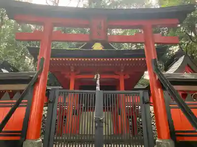 勢野薬隆寺八幡神社の本殿・本堂