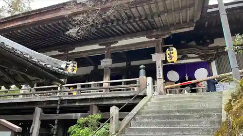 石山寺の本殿・本堂