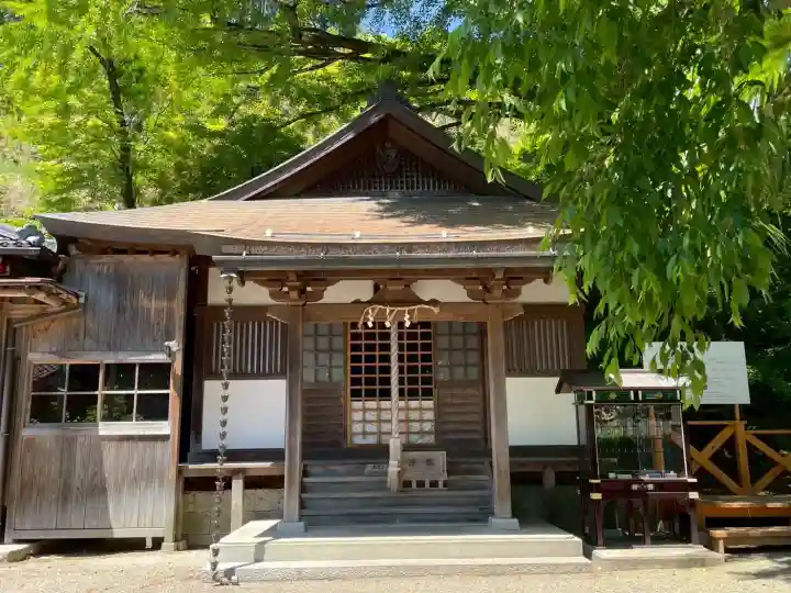 来迎院の{uncategorized: "未分類", other: "その他", undefined: "問題あり", building: "その他建物", grave: "お墓", sacred_gate: "鳥居", guardian: "狛犬", statue: "像", buddha: "仏像", history: "歴史", nature: "自然", garden: "庭園", animal: "動物", pagoda: "塔", temizu: "手水舎", mountain_gate: "山門・神門", sanctuary: "本殿・本堂", subordinate: "末社・摂社", art: "芸術", scenery: "景色", jizo: "地蔵", ema: "絵馬", goshuin: "御朱印", omikuji: "おみくじ", items: "授与品その他", amulet: "お守り", goshuincho: "御朱印帳", eats: "食事", festival: "お祭り", votive_dance: "神楽", shichigosan: "七五三参", wedding: "結婚式", experience: "体験その他", initially: "初詣", around: "周辺", anti_infection: "感染症対策"}