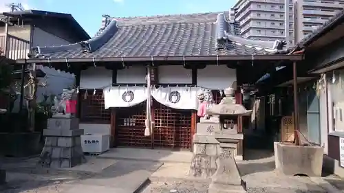 庄春日神社の本殿