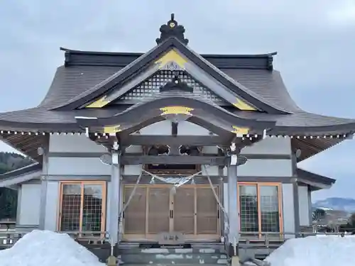 落部八幡宮の本殿