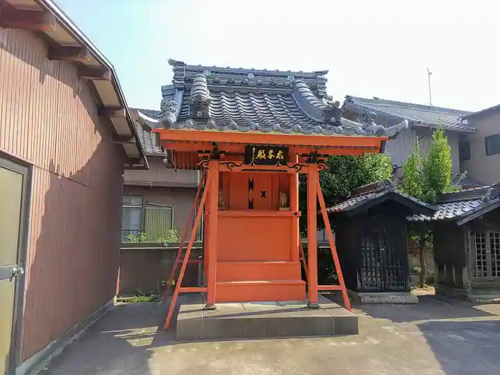 正覚寺の末社・摂社