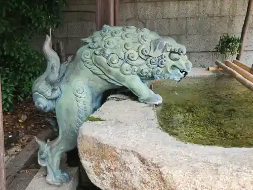 河内國魂神社の手水舎