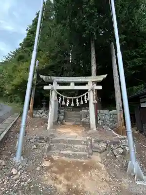 鎮神社(長野県)