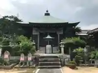 観音寺の本殿・本堂
