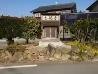 祠(元観音)の本殿・本堂