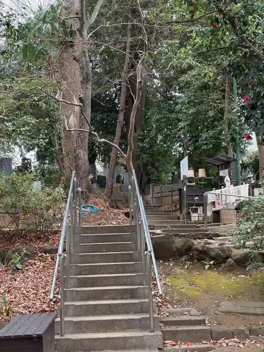 双松庵の{uncategorized: "未分類", other: "その他", undefined: "問題あり", building: "その他建物", grave: "お墓", sacred_gate: "鳥居", guardian: "狛犬", statue: "像", buddha: "仏像", history: "歴史", nature: "自然", garden: "庭園", animal: "動物", pagoda: "塔", temizu: "手水舎", mountain_gate: "山門・神門", sanctuary: "本殿・本堂", subordinate: "末社・摂社", art: "芸術", scenery: "景色", jizo: "地蔵", ema: "絵馬", goshuin: "御朱印", omikuji: "おみくじ", items: "授与品その他", amulet: "お守り", goshuincho: "御朱印帳", eats: "食事", festival: "お祭り", votive_dance: "神楽", shichigosan: "七五三参", wedding: "結婚式", experience: "体験その他", initially: "初詣", around: "周辺", anti_infection: "感染症対策"}