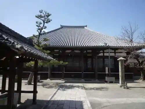 勅願院 観音寺の本殿・本堂