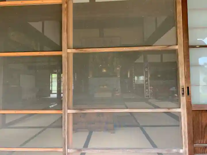 報土院の本殿・本堂