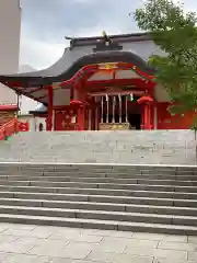 花園神社の本殿