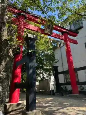 日根神社の{uncategorized: "未分類", other: "その他", undefined: "問題あり", building: "その他建物", grave: "お墓", sacred_gate: "鳥居", guardian: "狛犬", statue: "像", buddha: "仏像", history: "歴史", nature: "自然", garden: "庭園", animal: "動物", pagoda: "塔", temizu: "手水舎", mountain_gate: "山門・神門", sanctuary: "本殿・本堂", subordinate: "末社・摂社", art: "芸術", scenery: "景色", jizo: "地蔵", ema: "絵馬", goshuin: "御朱印", omikuji: "おみくじ", items: "授与品その他", amulet: "お守り", goshuincho: "御朱印帳", eats: "食事", festival: "お祭り", votive_dance: "神楽", shichigosan: "七五三参", wedding: "結婚式", experience: "体験その他", initially: "初詣", around: "周辺", anti_infection: "感染症対策"}