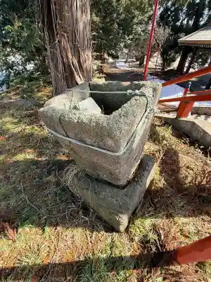 市渡稲荷神社・川濯神社の{uncategorized: "未分類", other: "その他", undefined: "問題あり", building: "その他建物", grave: "お墓", sacred_gate: "鳥居", guardian: "狛犬", statue: "像", buddha: "仏像", history: "歴史", nature: "自然", garden: "庭園", animal: "動物", pagoda: "塔", temizu: "手水舎", mountain_gate: "山門・神門", sanctuary: "本殿・本堂", subordinate: "末社・摂社", art: "芸術", scenery: "景色", jizo: "地蔵", ema: "絵馬", goshuin: "御朱印", omikuji: "おみくじ", items: "授与品その他", amulet: "お守り", goshuincho: "御朱印帳", eats: "食事", festival: "お祭り", votive_dance: "神楽", shichigosan: "七五三参", wedding: "結婚式", experience: "体験その他", initially: "初詣", around: "周辺", anti_infection: "感染症対策"}