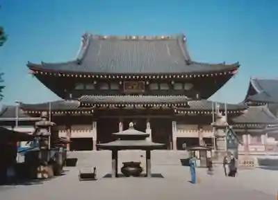 川崎大師（平間寺）の本殿・本堂