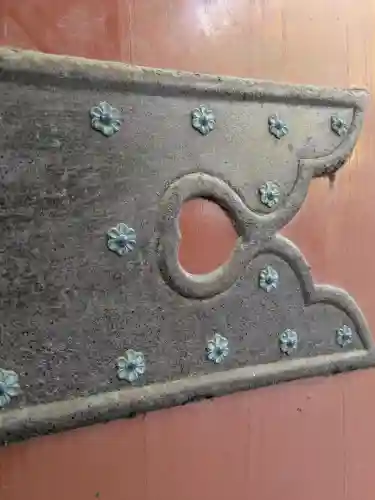 日光二荒山神社の{uncategorized: "未分類", other: "その他", undefined: "問題あり", building: "その他建物", grave: "お墓", sacred_gate: "鳥居", guardian: "狛犬", statue: "像", buddha: "仏像", history: "歴史", nature: "自然", garden: "庭園", animal: "動物", pagoda: "塔", temizu: "手水舎", mountain_gate: "山門・神門", sanctuary: "本殿・本堂", subordinate: "末社・摂社", art: "芸術", scenery: "景色", jizo: "地蔵", ema: "絵馬", goshuin: "御朱印", omikuji: "おみくじ", items: "授与品その他", amulet: "お守り", goshuincho: "御朱印帳", eats: "食事", festival: "お祭り", votive_dance: "神楽", shichigosan: "七五三参", wedding: "結婚式", experience: "体験その他", initially: "初詣", around: "周辺", anti_infection: "感染症対策"}