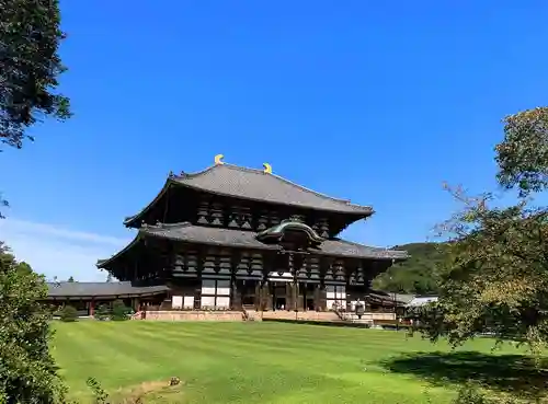 東大寺の本殿