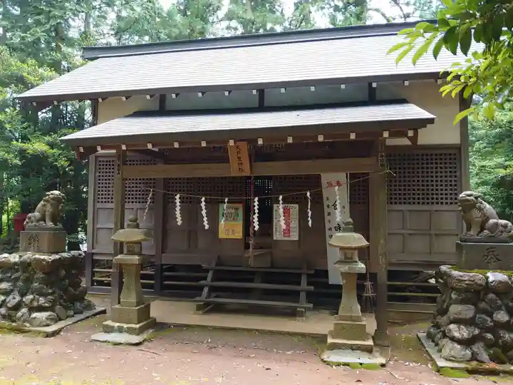 大戸里神社の本殿・本堂