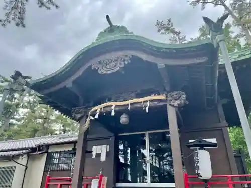 諏訪神社の本殿・本堂