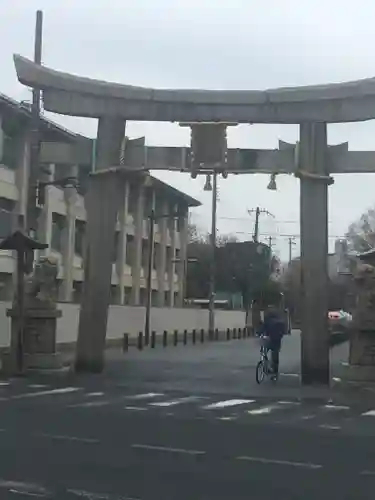 杭全神社の鳥居