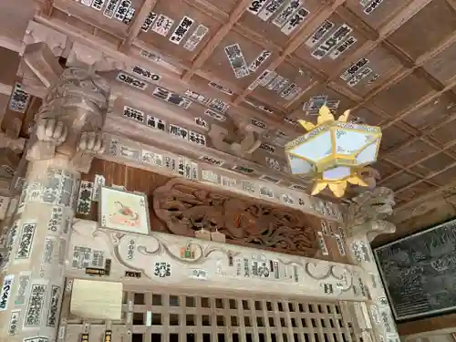 東堂山 満福寺（昭和羅漢）の本殿・本堂