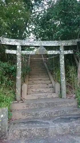 鬘神社の鳥居