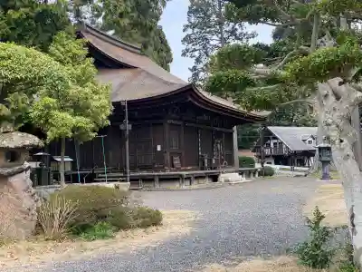 中山寺の{uncategorized: "未分類", other: "その他", undefined: "問題あり", building: "その他建物", grave: "お墓", sacred_gate: "鳥居", guardian: "狛犬", statue: "像", buddha: "仏像", history: "歴史", nature: "自然", garden: "庭園", animal: "動物", pagoda: "塔", temizu: "手水舎", mountain_gate: "山門・神門", sanctuary: "本殿・本堂", subordinate: "末社・摂社", art: "芸術", scenery: "景色", jizo: "地蔵", ema: "絵馬", goshuin: "御朱印", omikuji: "おみくじ", items: "授与品その他", amulet: "お守り", goshuincho: "御朱印帳", eats: "食事", festival: "お祭り", votive_dance: "神楽", shichigosan: "七五三参", wedding: "結婚式", experience: "体験その他", initially: "初詣", around: "周辺", anti_infection: "感染症対策"}